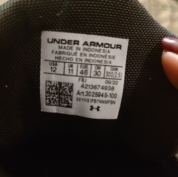 Under Armour Athletic Shoes Men's 12 Charged Pursuit Gray White Running - Picture 8 of 8